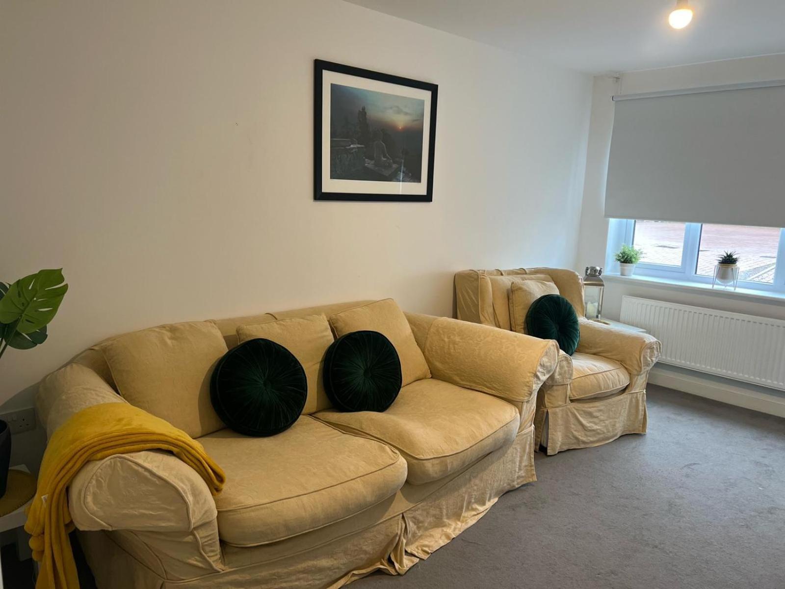 Village House St Mellons - Close To A48 And M4 卡迪夫 外观 照片