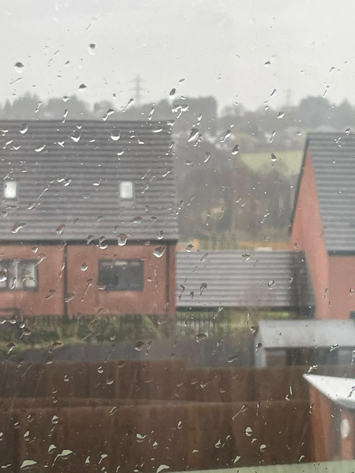 Village House St Mellons - Close To A48 And M4 卡迪夫 外观 照片